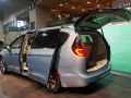 zdjęcie Pacifica (minivan)
