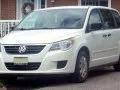 Volkswagen Routan Routan — 4