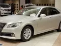 Toyota Crown Crown XIV Royal (S210)