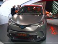 zdjęcie C-HR
