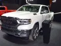 RAM 1500 1500 Crew Cab (DT)