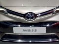 zdjęcie Avensis