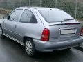 Daewoo Nexia Nexia Hatchback (KLETN) — 4
