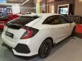 Honda Civic Civic X Hatchback — 26