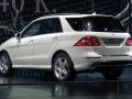 Mercedes-Benz Klasa M Klasa M (W166) — 13