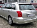 zdjęcie Avensis