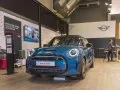 Mini Electric Electric Cooper SE (F56, facelift 2021) — 11