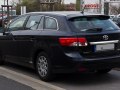 zdjęcie Avensis