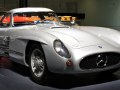 zdjęcie 300 SLR
