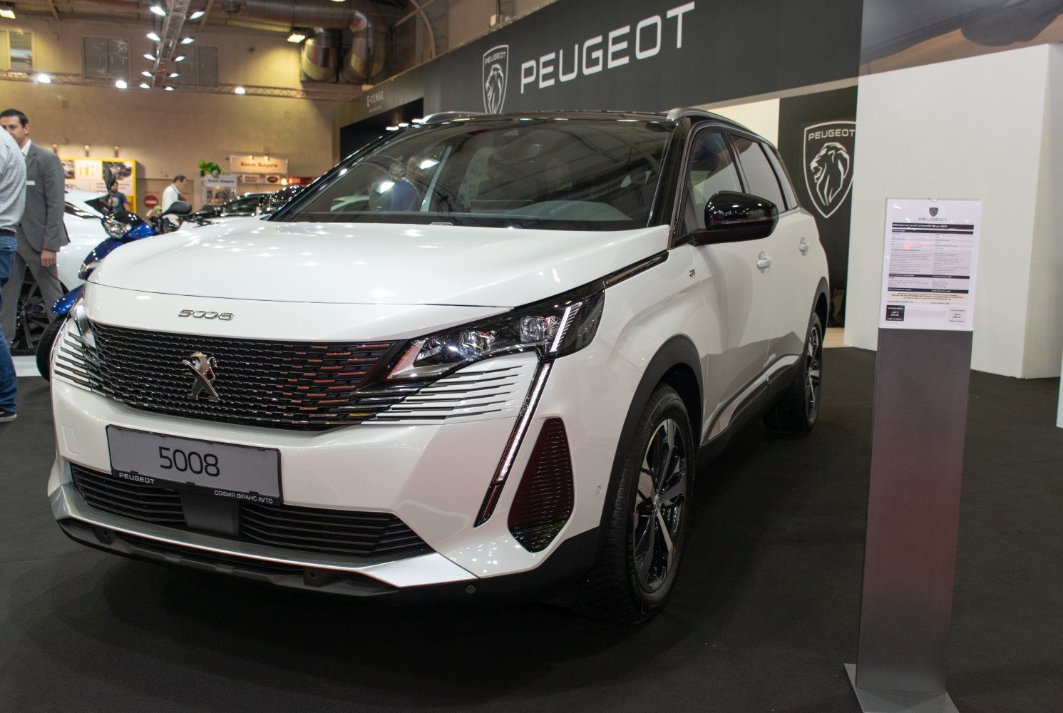 Peugeot 5008